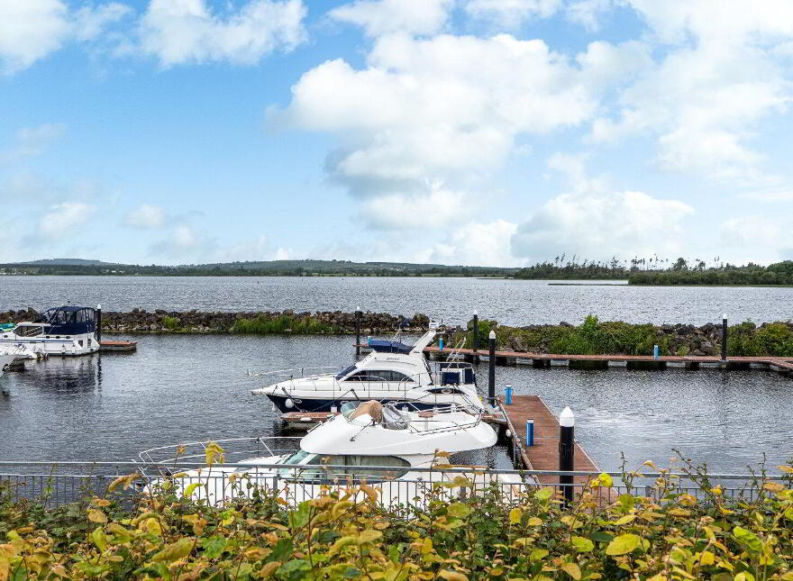 3A Shannon Cove, Dromod, N41AW64
