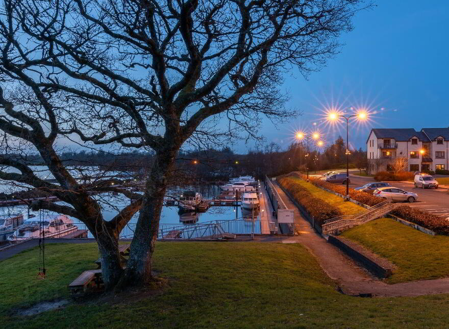 3A Shannon Cove, Dromod, N41AW64