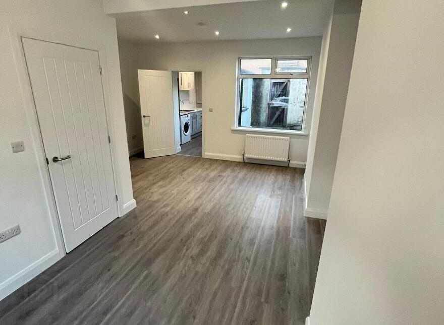 27 Rockview Street, Belfast, BT12 6JQ