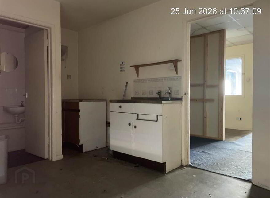 1 Isthmus House, 228 Woodstock Road, Belfast, BT6 9DL