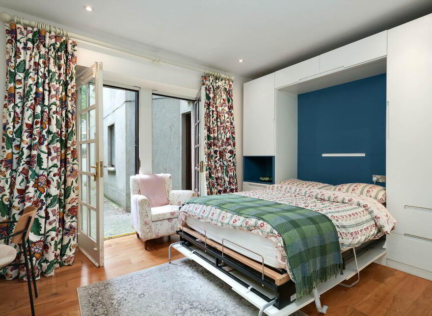 Apartment 5 Pembroke Manor, Pembroke Road, Ballsbridge, Dublin, D04HK09