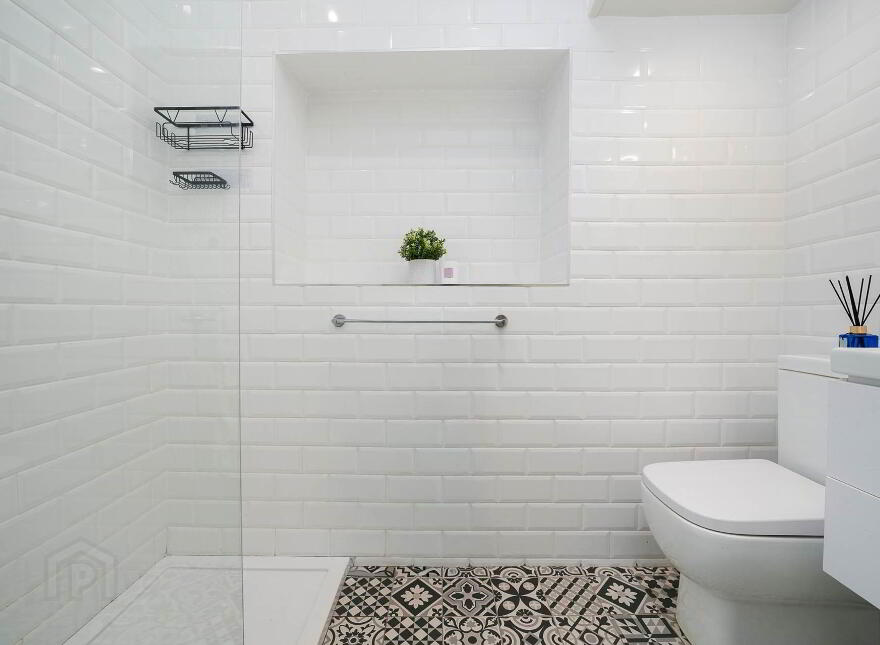 Apartment 5 Pembroke Manor, Pembroke Road, Ballsbridge, Dublin, D04HK09