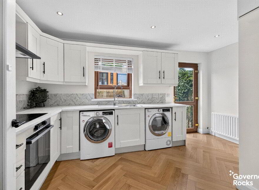 83 Stonebridge Gardens, Newtownards, BT23 7QX