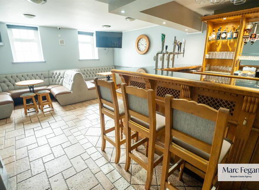 McInerneys Bar & Off Sales, 6-10 Dunbarton Street, Gilford, Craigavon, BT63 6HJ