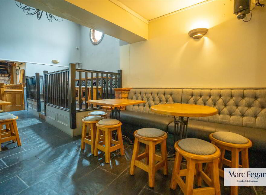 McInerneys Bar & Off Sales, 6-10 Dunbarton Street, Gilford, Craigavon, BT63 6HJ
