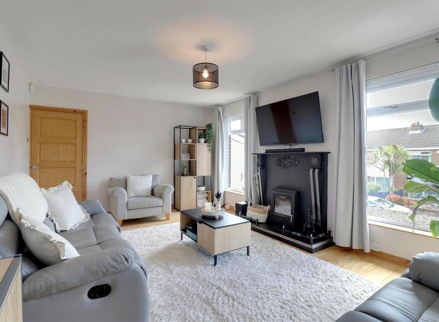 1 Abbeydale Drive, Newtownards, BT23 8RU
