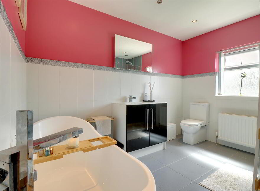1 Abbeydale Drive, Newtownards, BT23 8RU