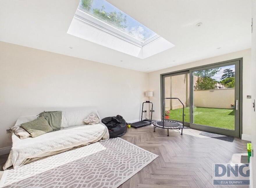 1 Rosehill Close, Kilkenny, R95W5DY