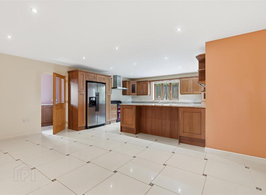 9 Drummond Park, Ballynahinch, BT24 8GE
