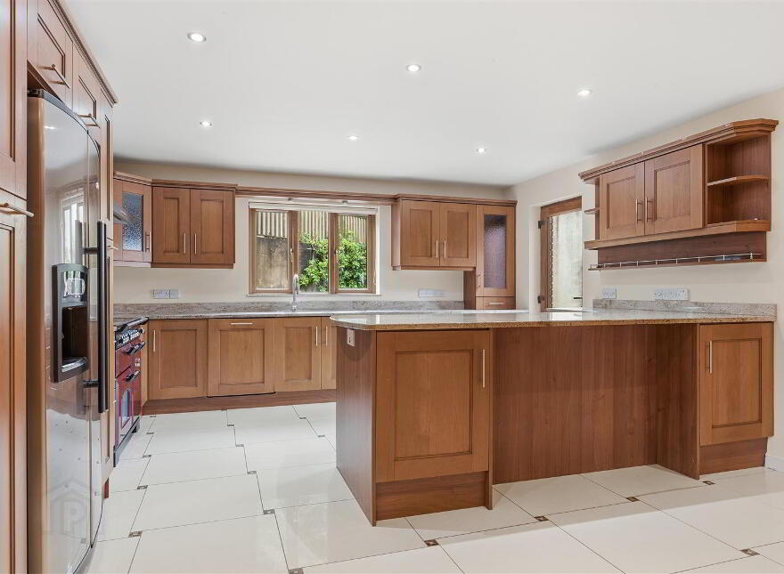 9 Drummond Park, Ballynahinch, BT24 8GE