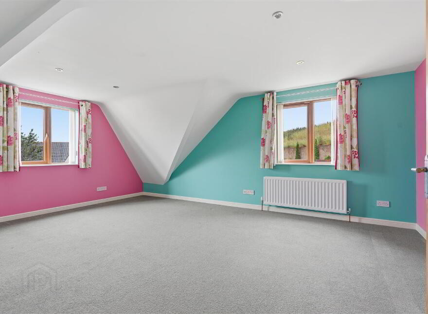 9 Drummond Park, Ballynahinch, BT24 8GE