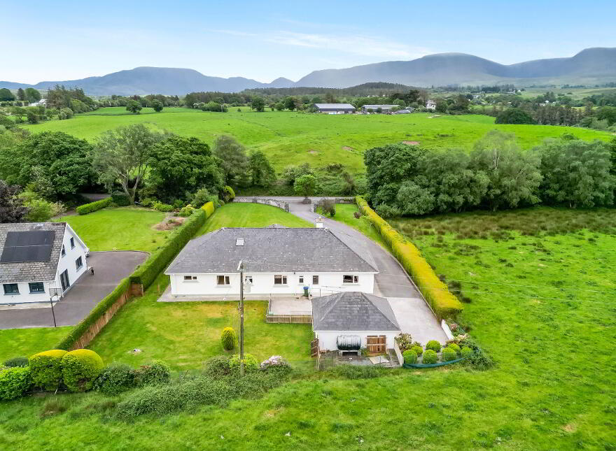 Derg House, Scartlea, Muckross, Killarney, V93H813