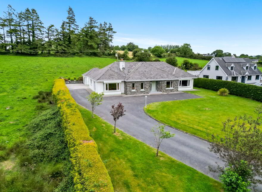 Derg House, Scartlea, Muckross, Killarney, V93H813