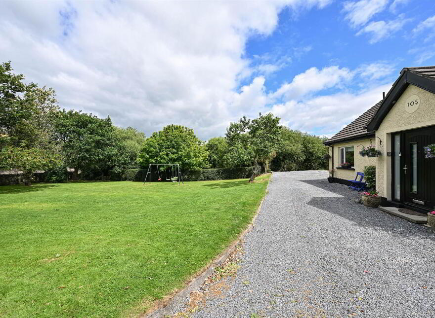 105 Teconnaught Road, Crossgar, BT30 9HH