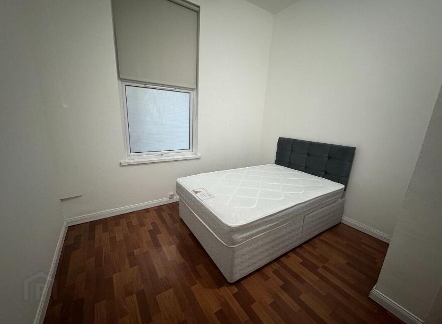 Apartment 1 32 North Parade, Belfast, BT7 2GG