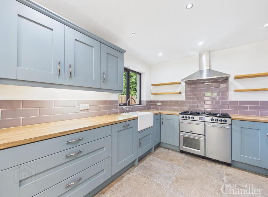 5 Loughview Close, Ballygowan, BT23 5GJ