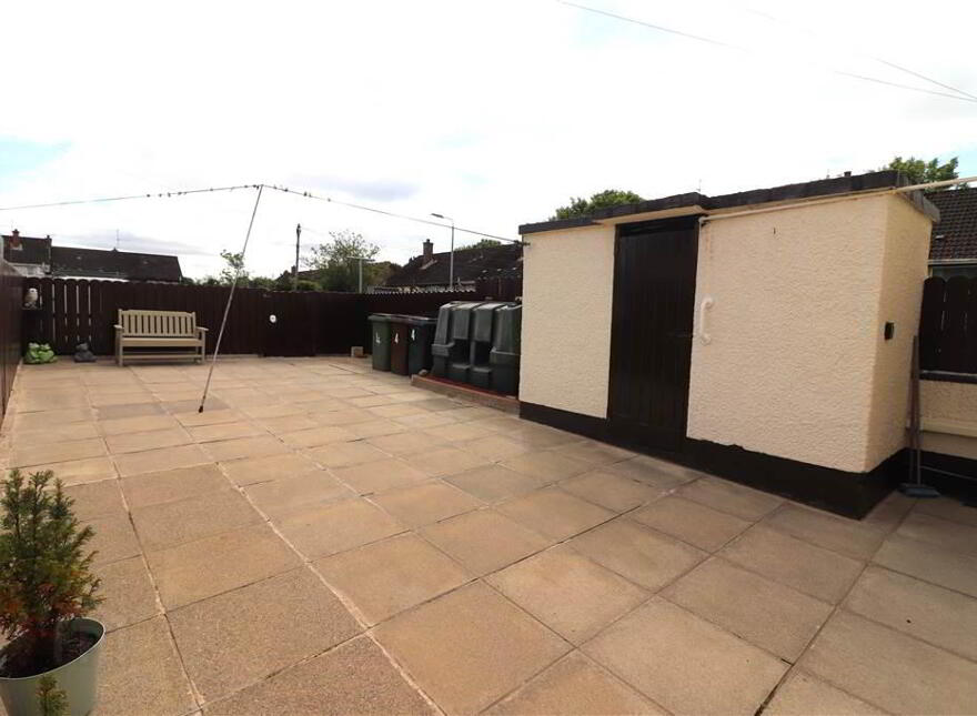 4 Drumlough Gardens, Moira Road, Lisburn, BT28 1RT