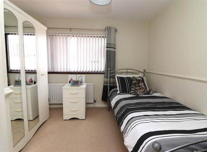 4 Drumlough Gardens, Moira Road, Lisburn, BT28 1RT