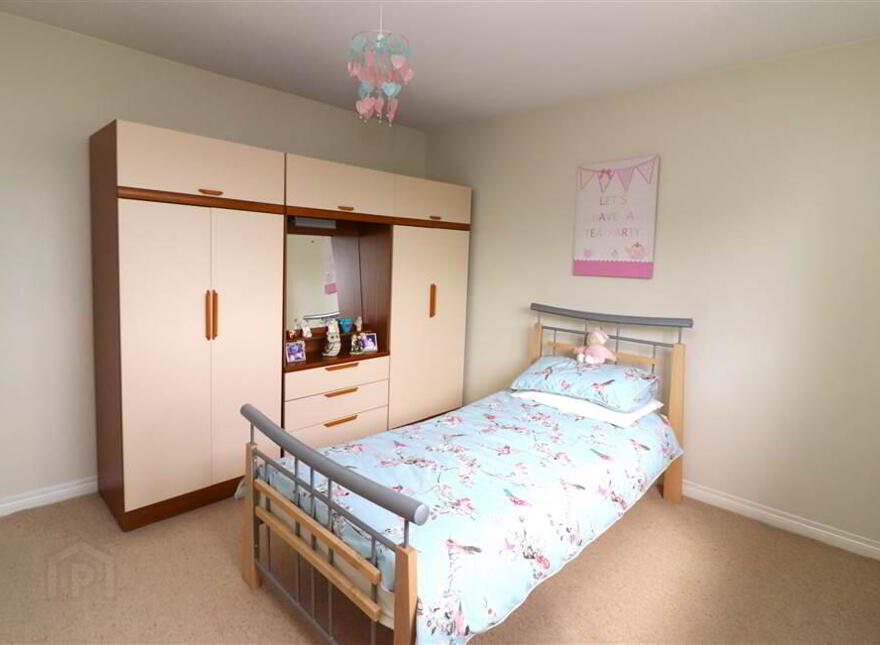 4 Drumlough Gardens, Moira Road, Lisburn, BT28 1RT