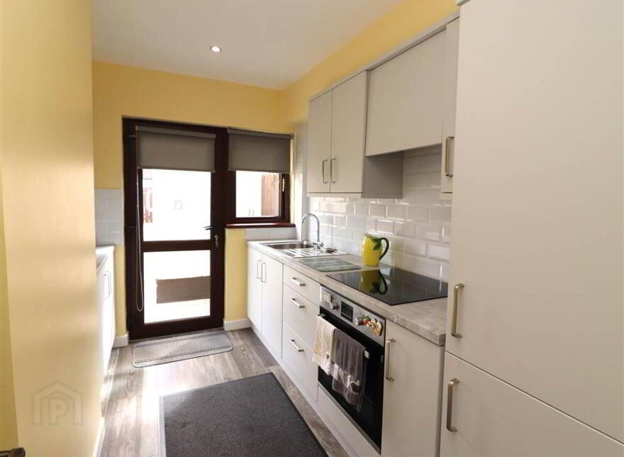4 Drumlough Gardens, Moira Road, Lisburn, BT28 1RT