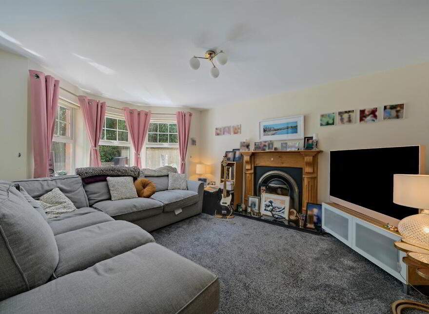 2c Wilshere Drive, Belfast, BT4 2GP