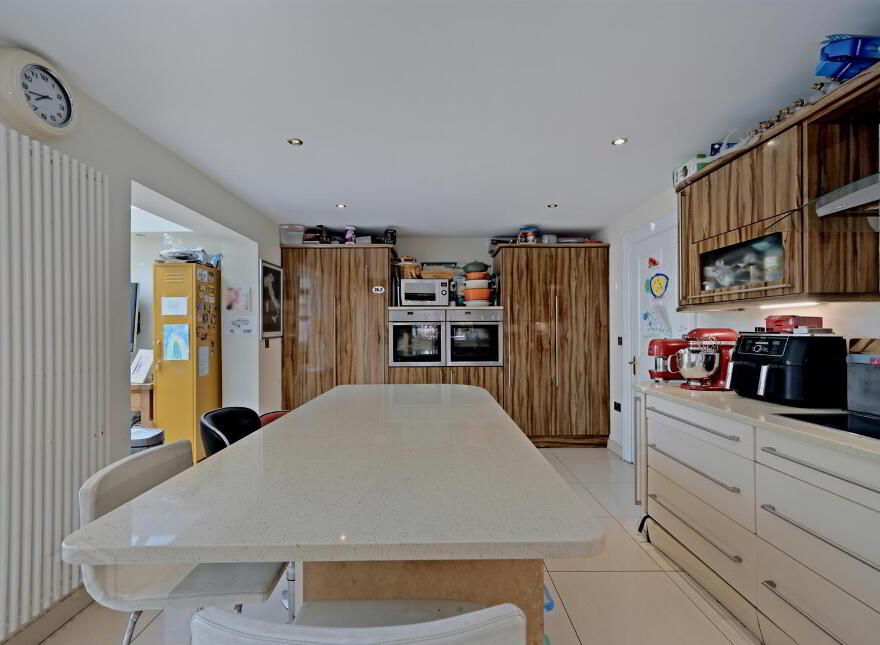 2c Wilshere Drive, Belfast, BT4 2GP