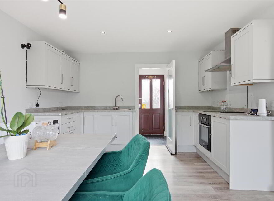 34 Enniskeen Avenue, Newtownabbey, BT37 9HN