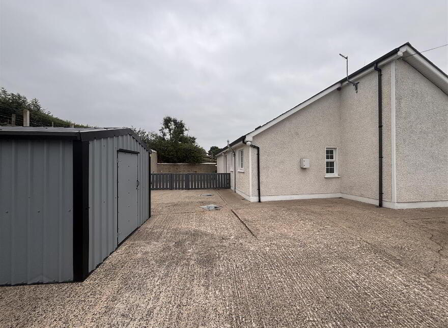 10 Carrive Road, Silverbridge, Newry, BT35 9LJ