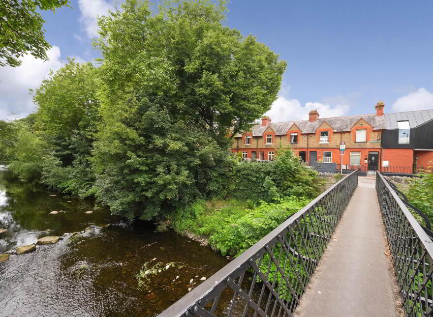 13 Brookvale Road, Donnybrook, Dublin, D04C6H9