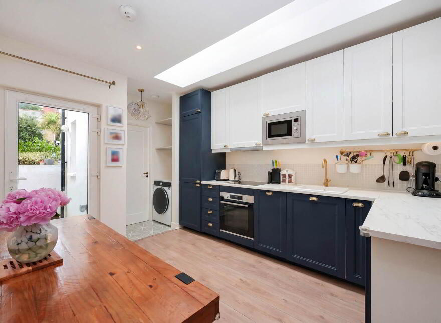 13 Brookvale Road, Donnybrook, Dublin, D04C6H9
