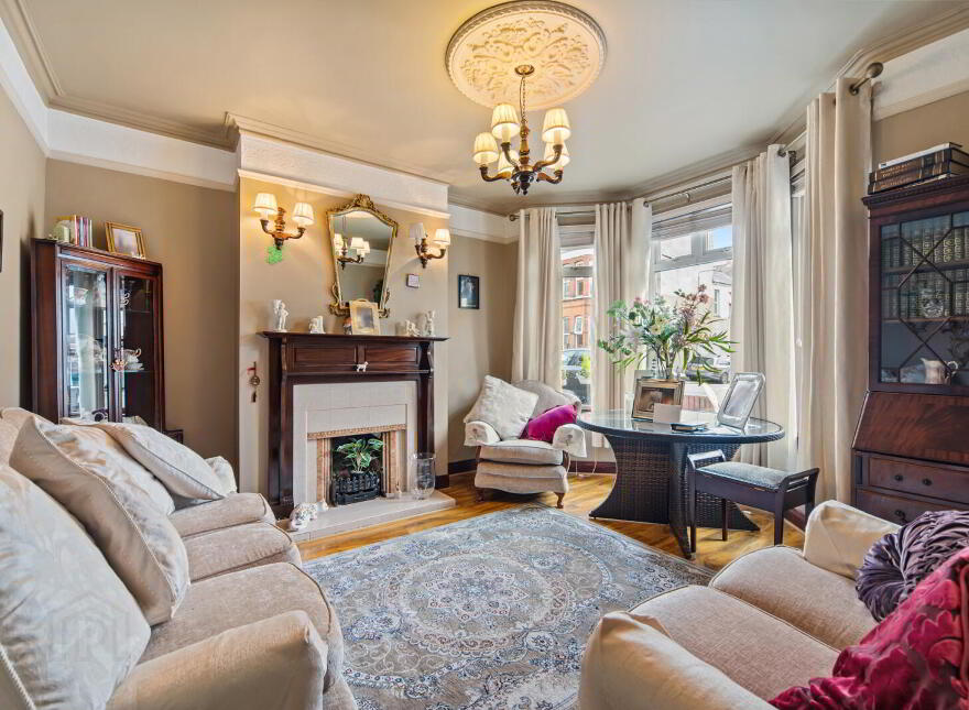 37 Willowbank Gardens, Belfast, BT15 5AJ