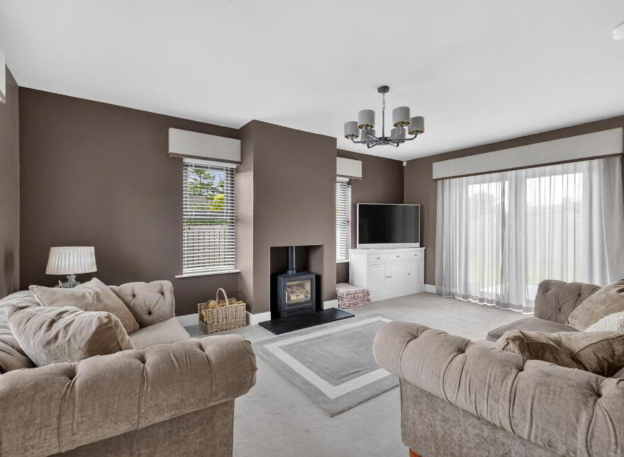 1 Whitehem Gardens, Ardmillan, Newtownards, BT23 6FN