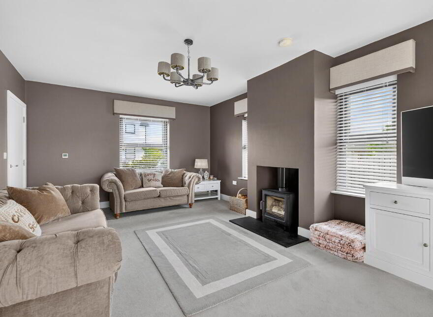 1 Whitehem Gardens, Ardmillan, Newtownards, BT23 6FN