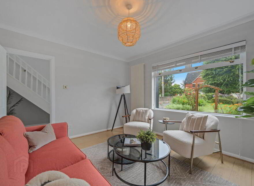 11 Burnbrae Avenue, Hillhall Road, Lisburn, BT27 5JE