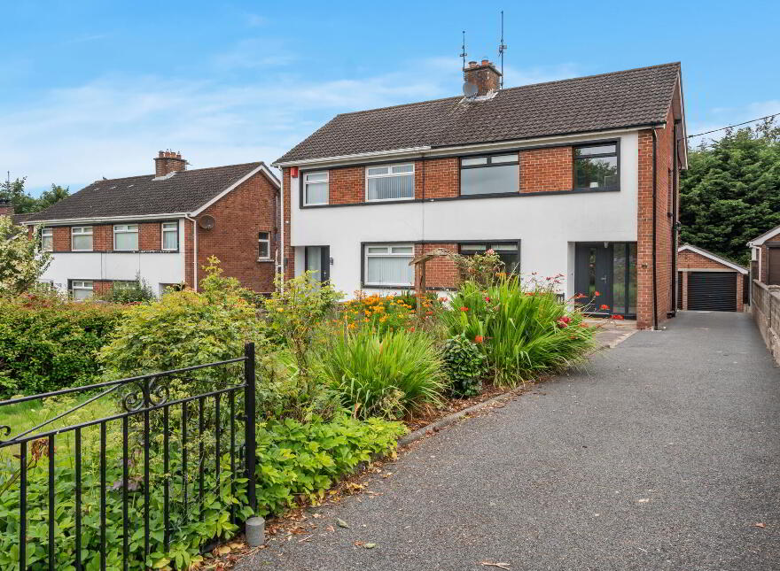 11 Burnbrae Avenue, Hillhall Road, Lisburn, BT27 5JE