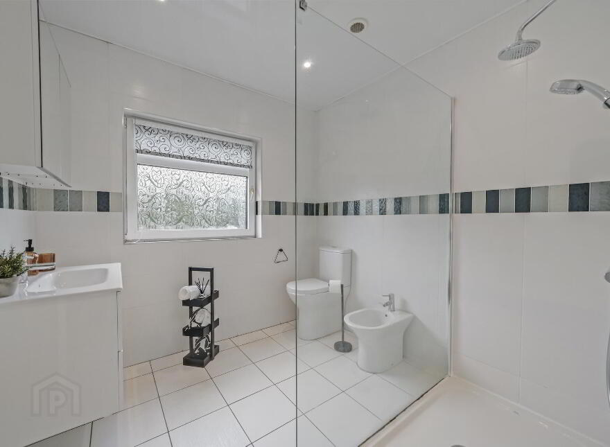 11 Burnbrae Avenue, Hillhall Road, Lisburn, BT27 5JE