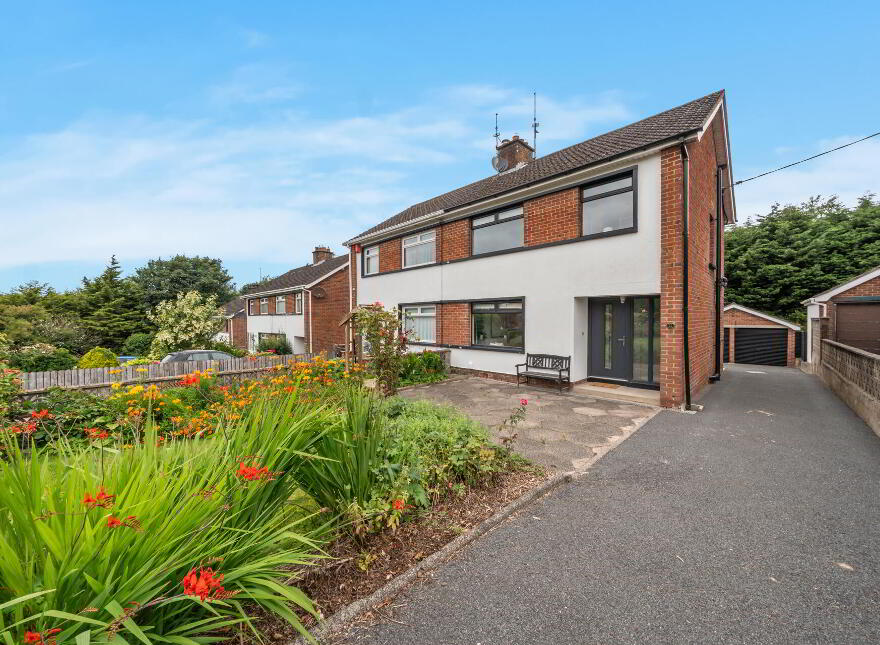 11 Burnbrae Avenue, Hillhall Road, Lisburn, BT27 5JE