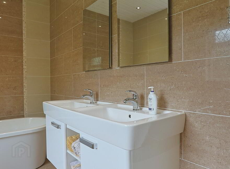 1 Ballyleny Road, Richhill, Armagh, BT61 9LS