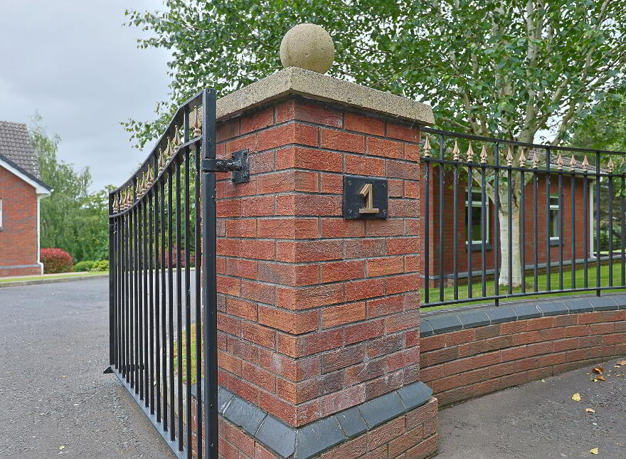 1 Ballyleny Road, Richhill, Armagh, BT61 9LS