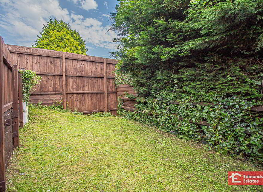 16 Pennyhill Drive, Ballymena, BT42 2NY
