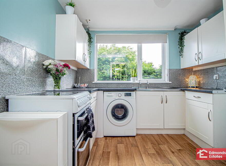 16 Pennyhill Drive, Ballymena, BT42 2NY