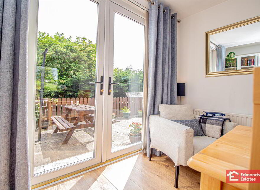 16 Pennyhill Drive, Ballymena, BT42 2NY