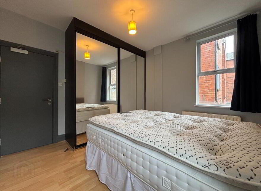 Apt 2, 35 Ulsterville Avenue, Belfast, BT9 7AS