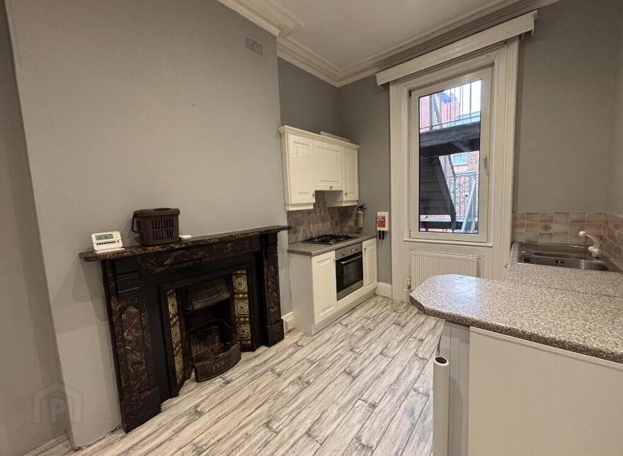 Apt 2, 35 Ulsterville Avenue, Belfast, BT9 7AS