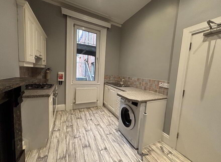 Apt 2, 35 Ulsterville Avenue, Belfast, BT9 7AS