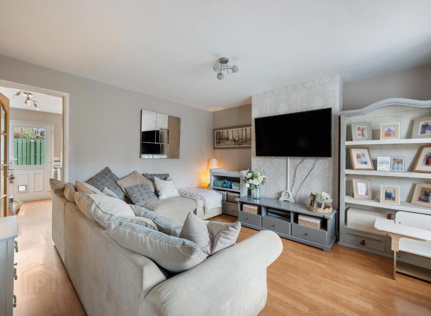 15 Glendhu Manor, Belfast, BT4 2RJ