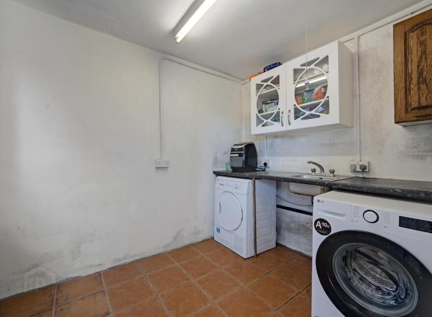 188 West Circular Road, Belfast, BT13 3QL