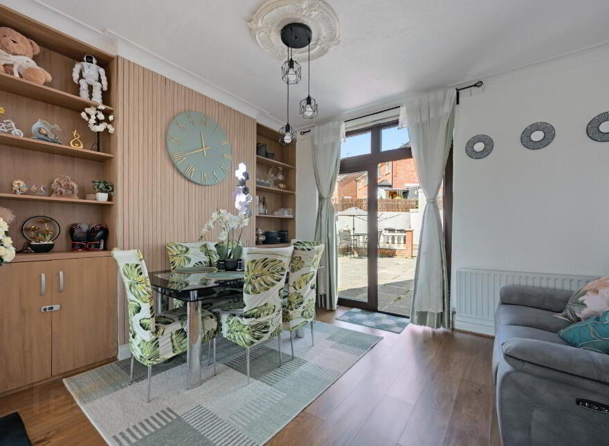 188 West Circular Road, Belfast, BT13 3QL