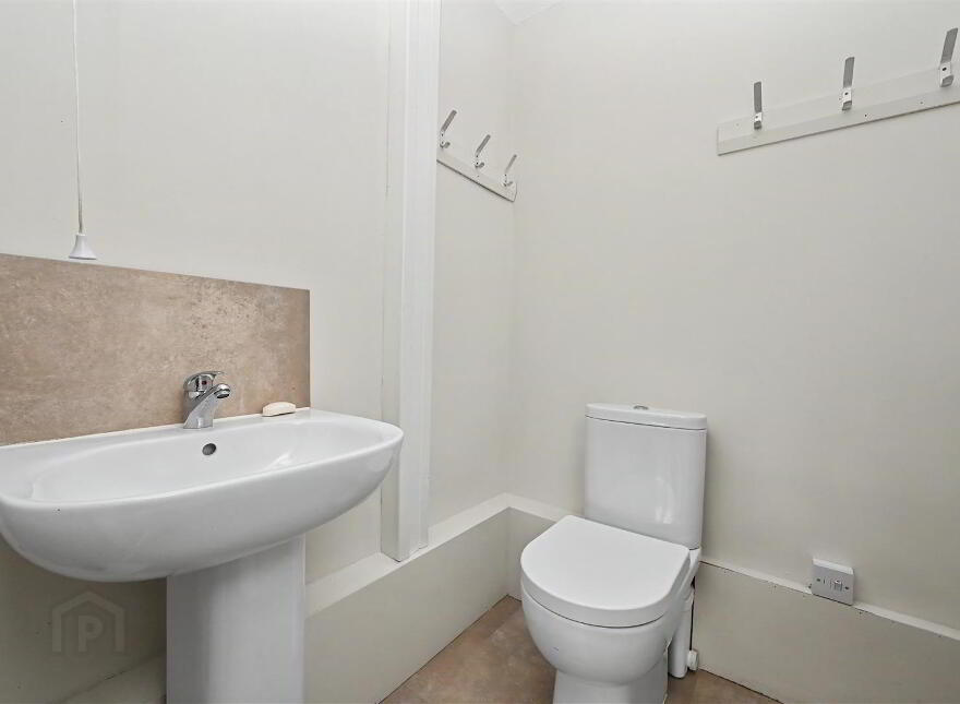 1 Sharman Park, Belfast, BT9 5HJ