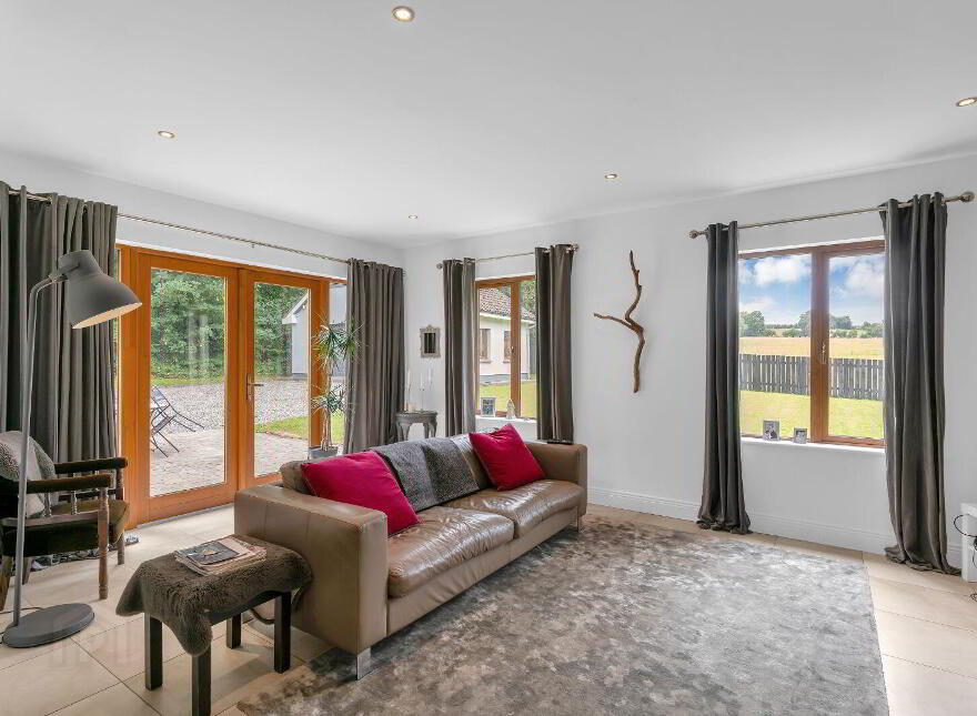 'Four Winds' On, C. 0.5 Acre, Crosscoolharbour, Blessington, W91K2C3